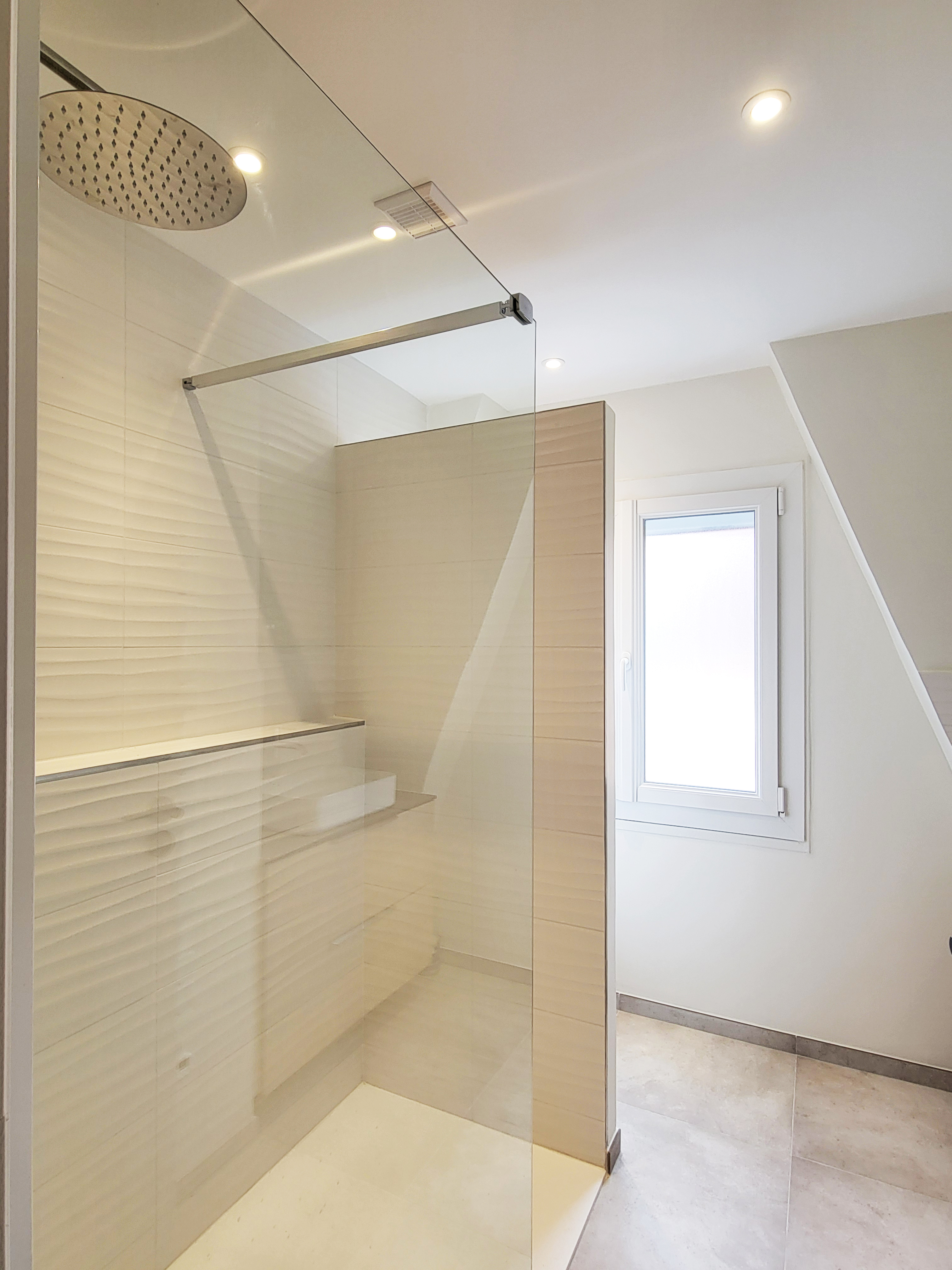 Salle de bain principale